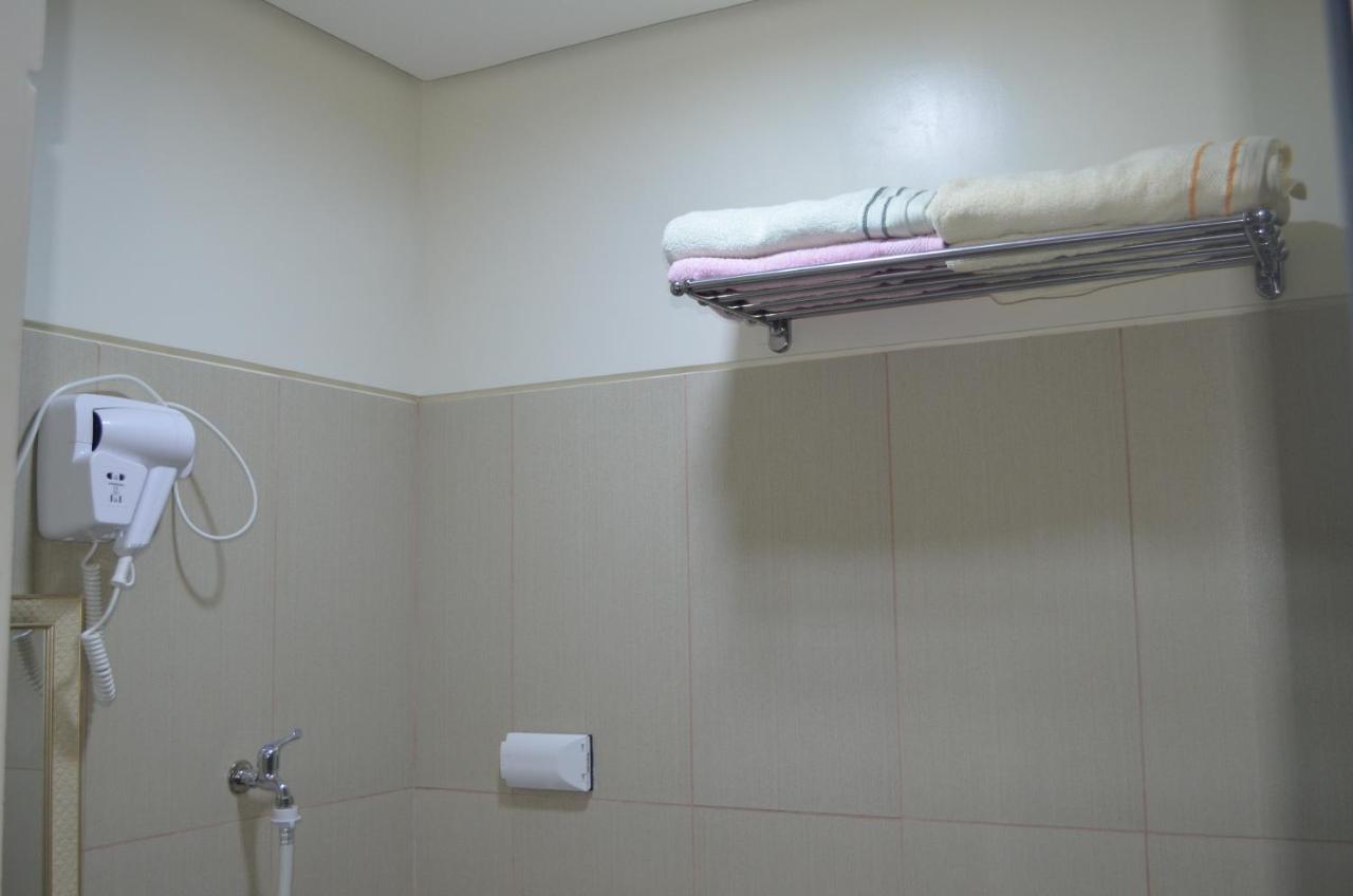 Jovic'S Condo At Breeze Residences. Manila Eksteriør billede